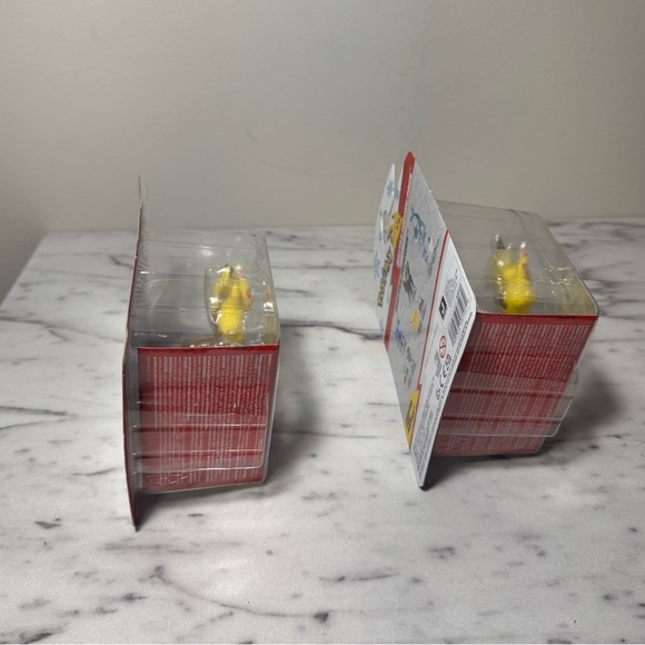 Pokémon Battle Figures Christmas Lot Of 2 Pikachu Swinub And Pikachu Vanillite - Picture 6 of 8